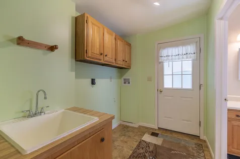 14 Louis Lane Lincoln NH 03251