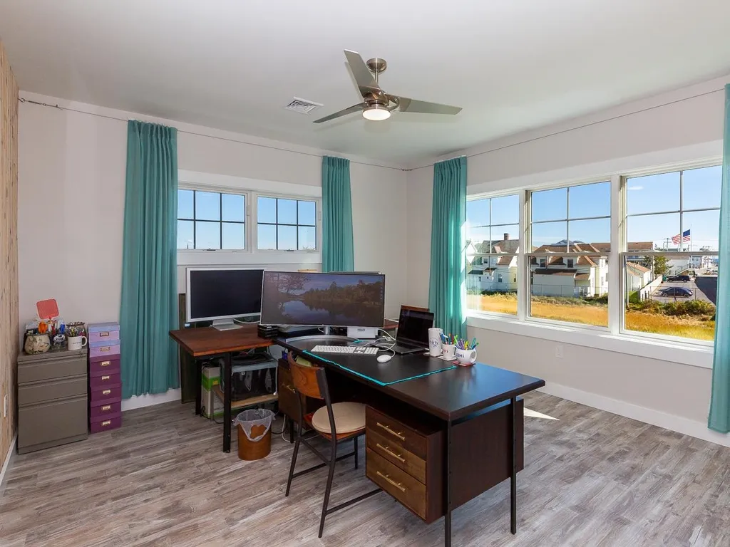 77 Brown Avenue Hampton NH 03842