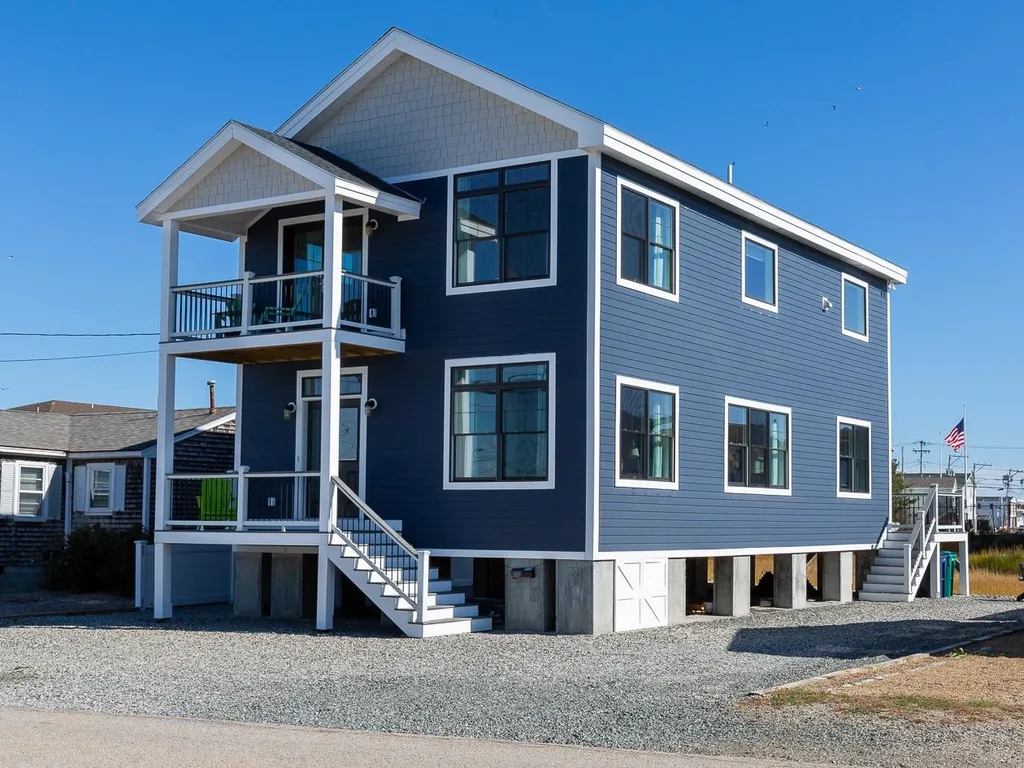77 Brown Avenue Hampton NH 03842