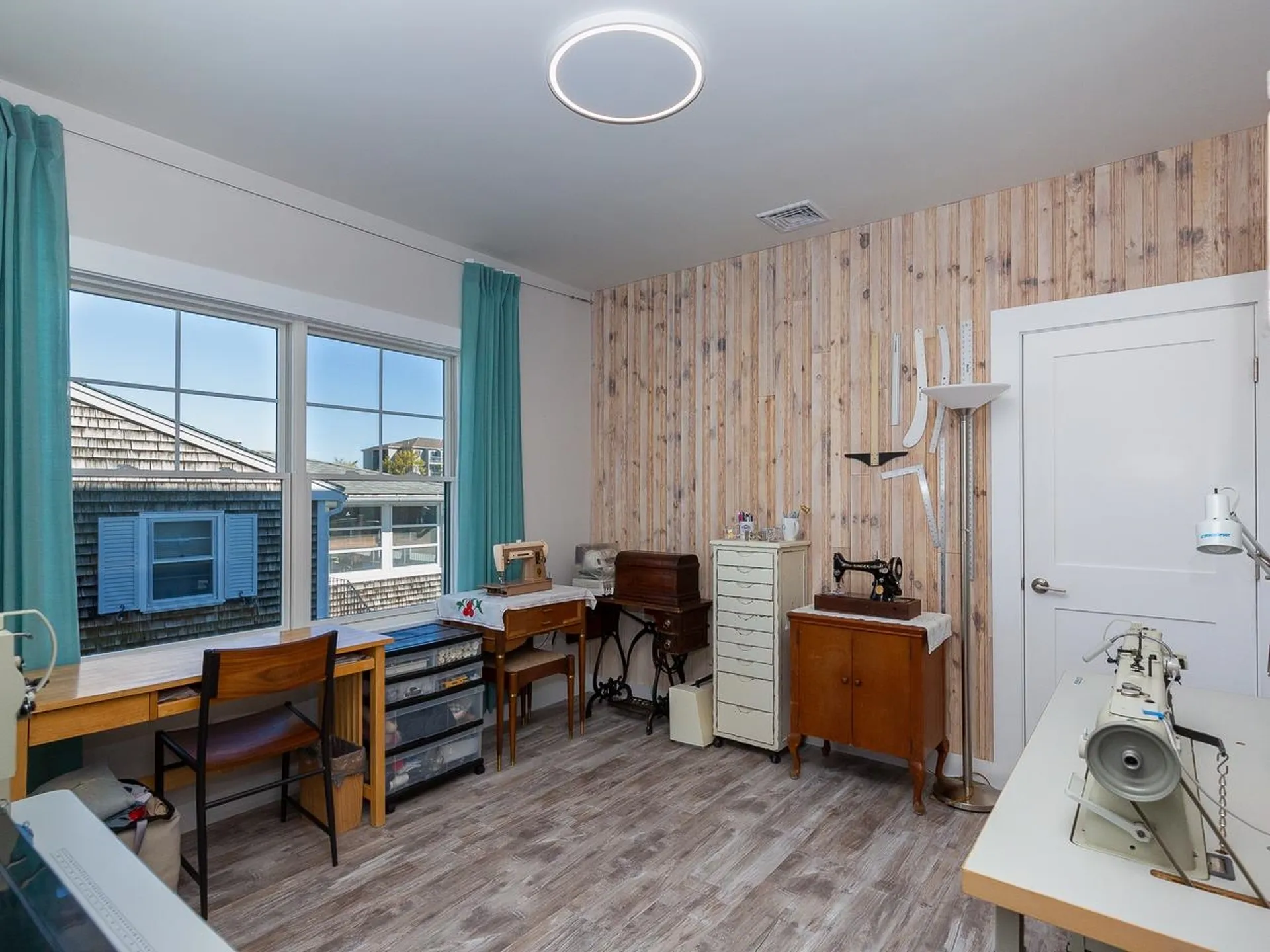 77 Brown Avenue Hampton NH 03842