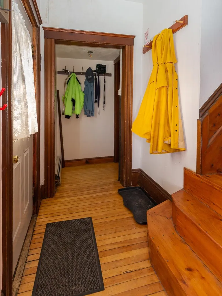221 Atlantic Avenue North Hampton NH 03862