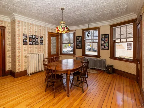 221 Atlantic Avenue North Hampton NH 03862