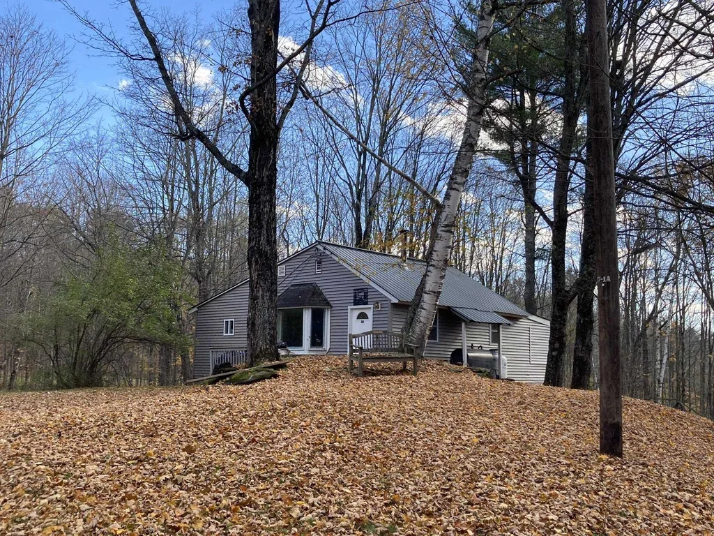 80 Daniels Road Barnard VT 05031