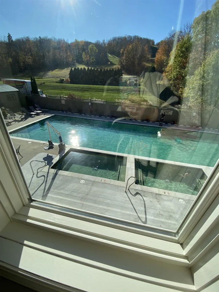 241 Qtr.1, 89 Grand Summit Way Dover VT 05356