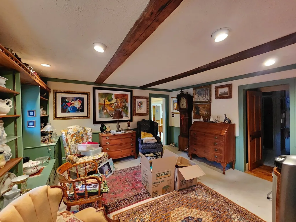 28 River Road Concord NH 03303
