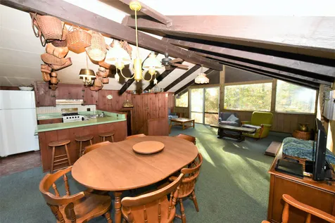 64 Chapel Street Conway NH 03860