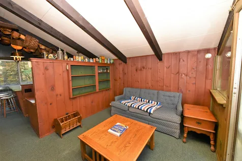 64 Chapel Street Conway NH 03860