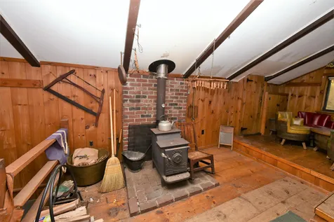 64 Chapel Street Conway NH 03860