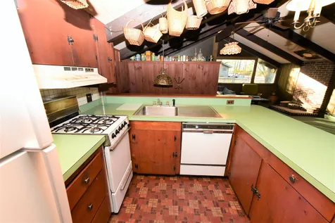 64 Chapel Street Conway NH 03860