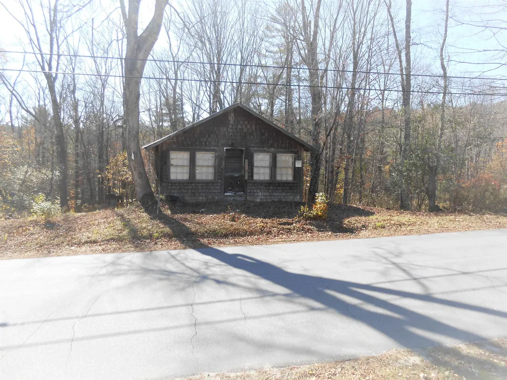 75 Turnpike Road Grafton NH 03240