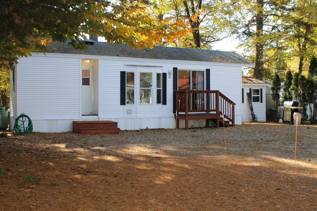 8 Eagle Loop Lane Freedom NH 03836