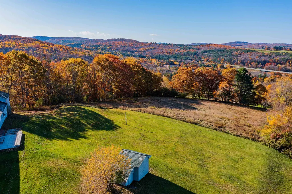 82 Sunset Rock Road Lebanon NH 03766