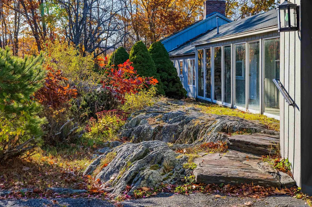 82 Sunset Rock Road Lebanon NH 03766