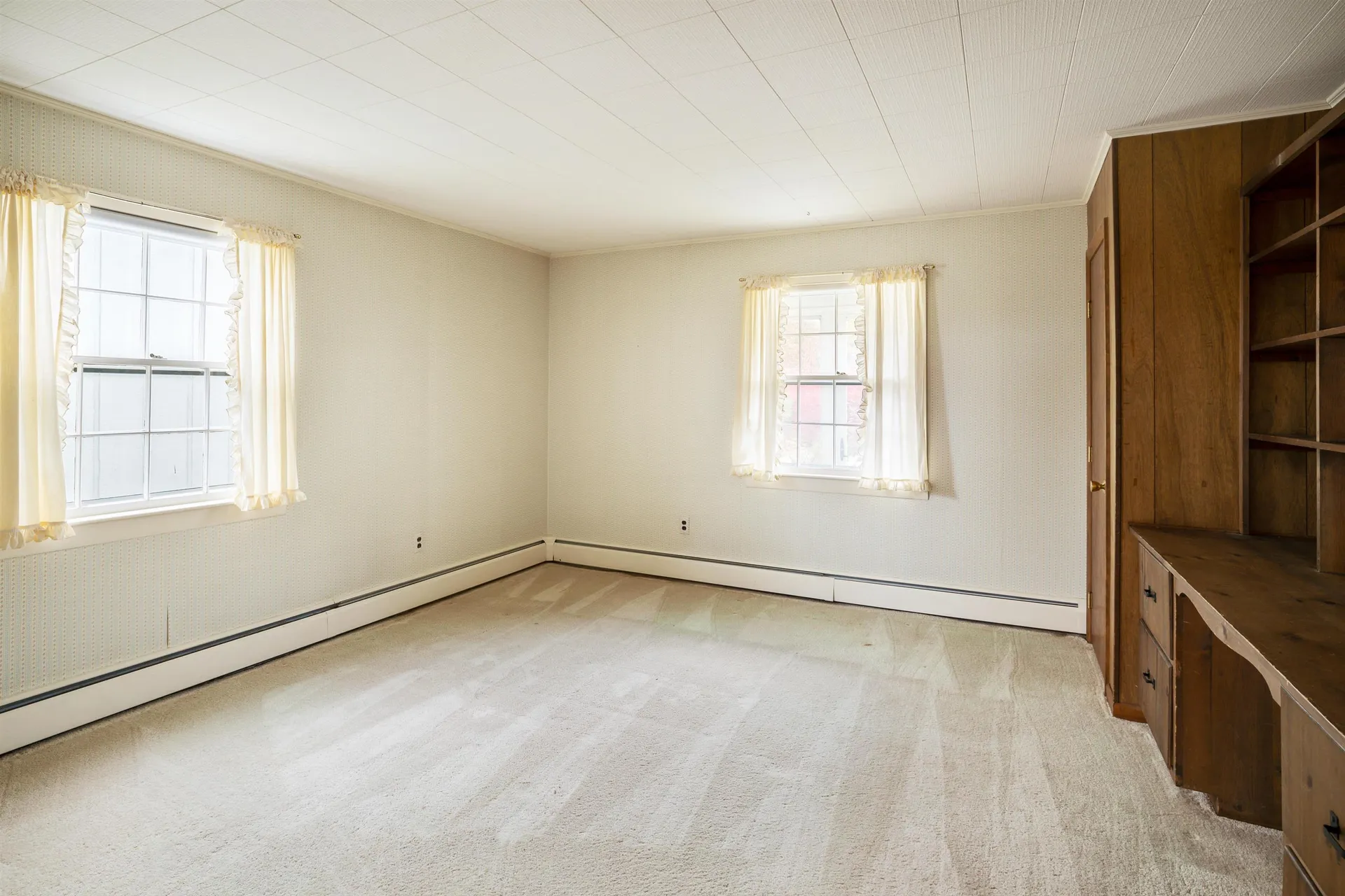 82 Sunset Rock Road Lebanon NH 03766