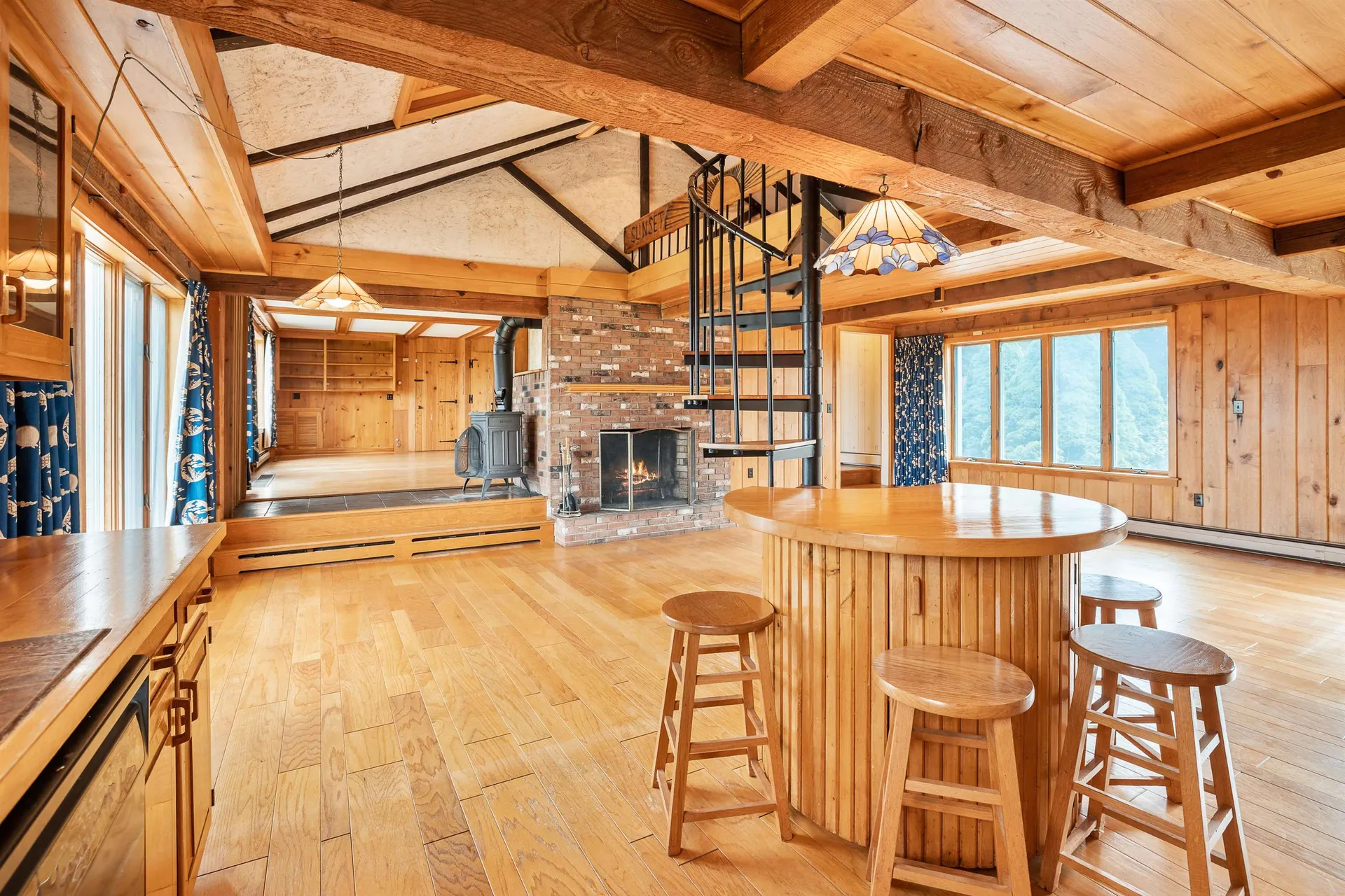 82 Sunset Rock Road Lebanon NH 03766
