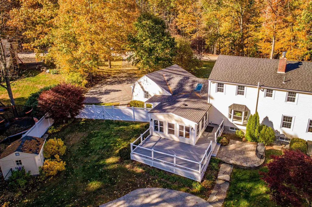 3 Country Club Estates Dover NH 03820