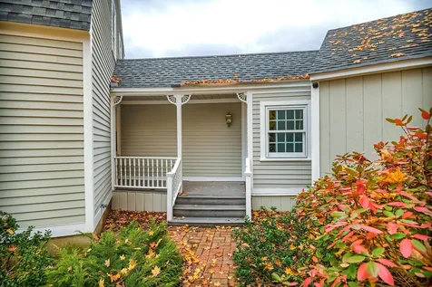 346 Mountain Road Concord NH 03301