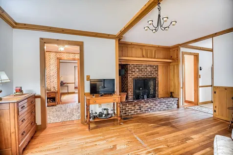 346 Mountain Road Concord NH 03301