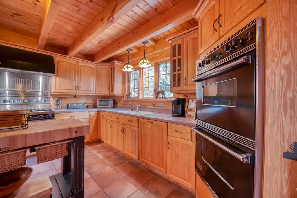 82 Swain Road Meredith NH 03253