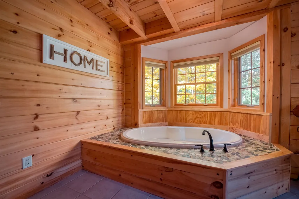 82 Swain Road Meredith NH 03253