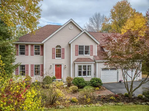 19 Steeple View Lane Bedford NH 03110