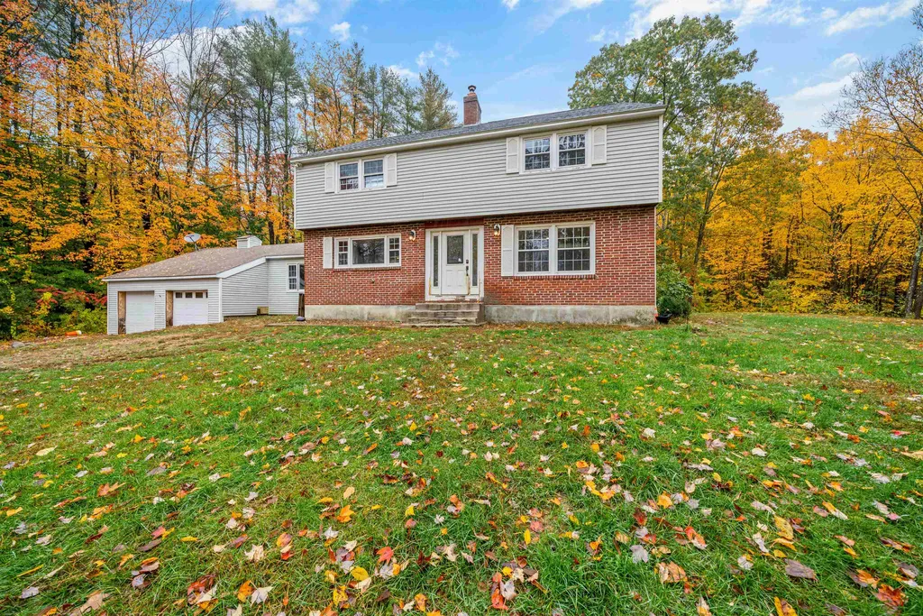 34 Highland Road New Boston NH 03070