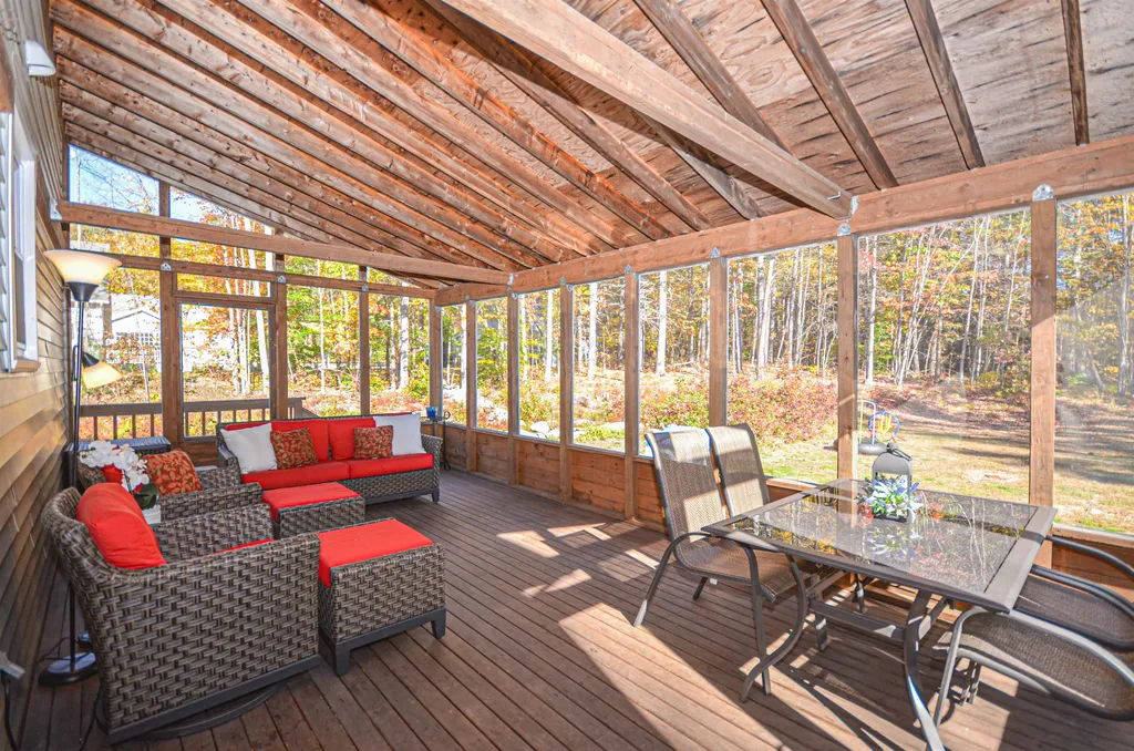 56 Juniper Drive Goffstown NH 03045