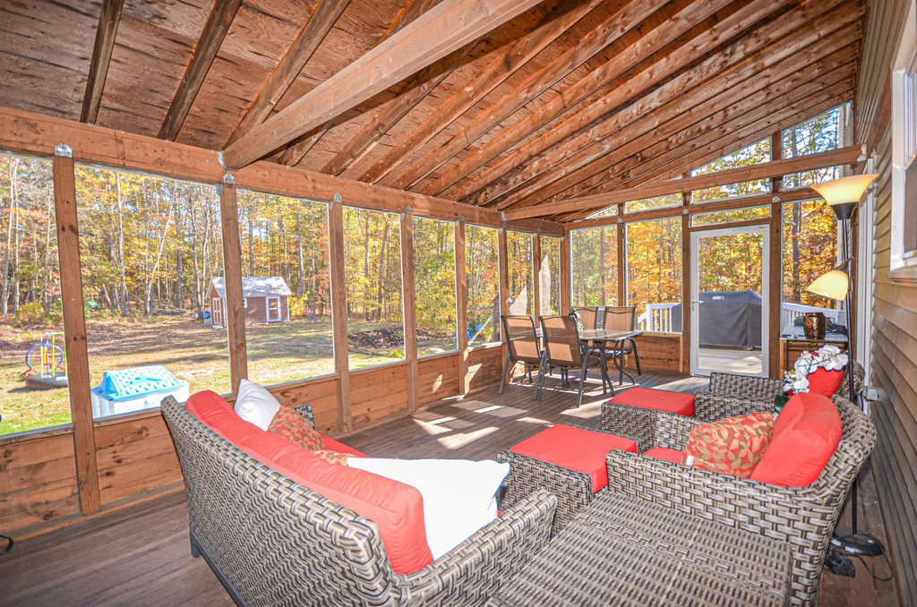 56 Juniper Drive Goffstown NH 03045