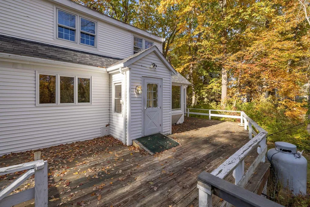 1710 Islington Street Portsmouth NH 03801