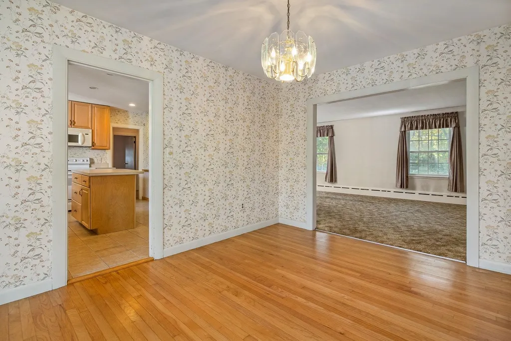1710 Islington Street Portsmouth NH 03801