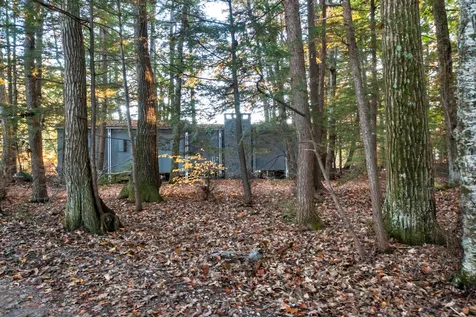 10 Pike Island Road Meredith NH 03253