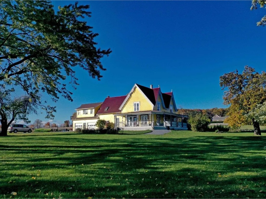 7808 Route 22a Addison VT 05491