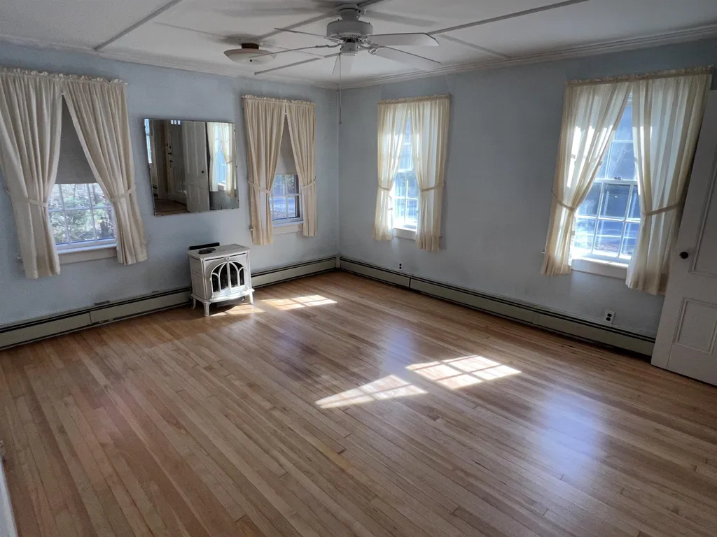 263 Walnut Street Rochester NH 03867