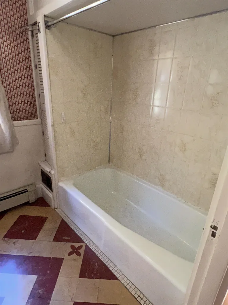 263 Walnut Street Rochester NH 03867