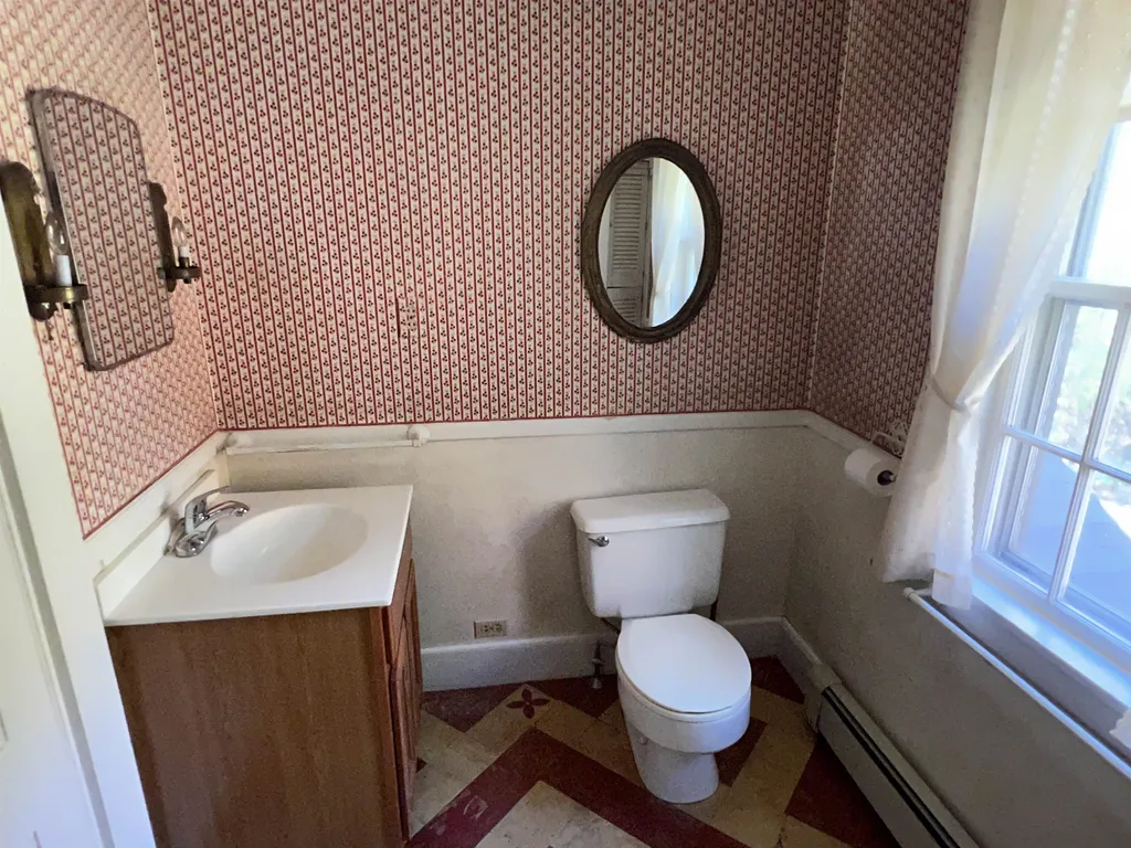 263 Walnut Street Rochester NH 03867