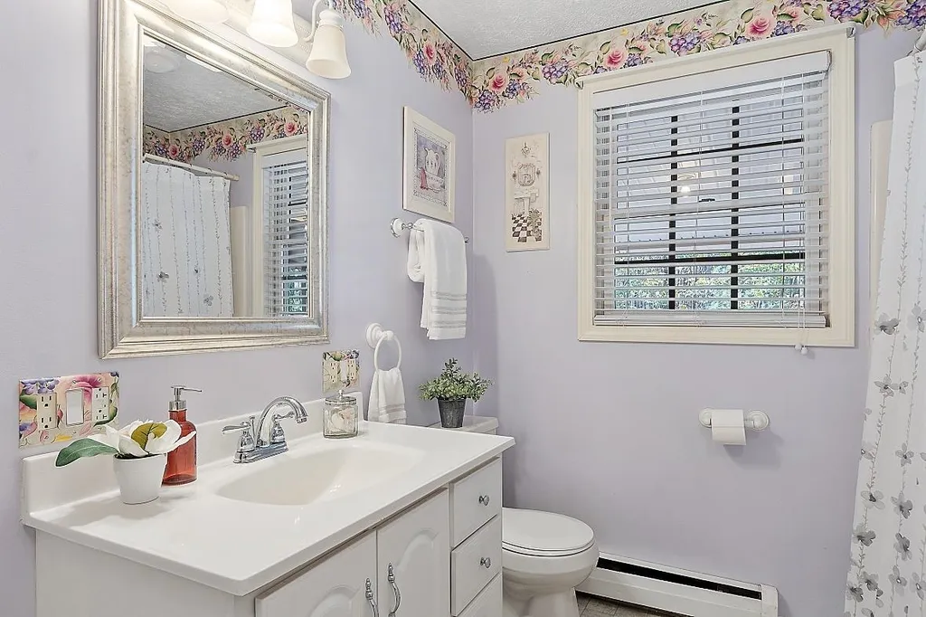 7 Winding Brook Lane Merrimack NH 03054
