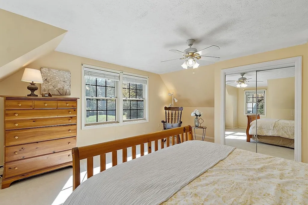 7 Winding Brook Lane Merrimack NH 03054