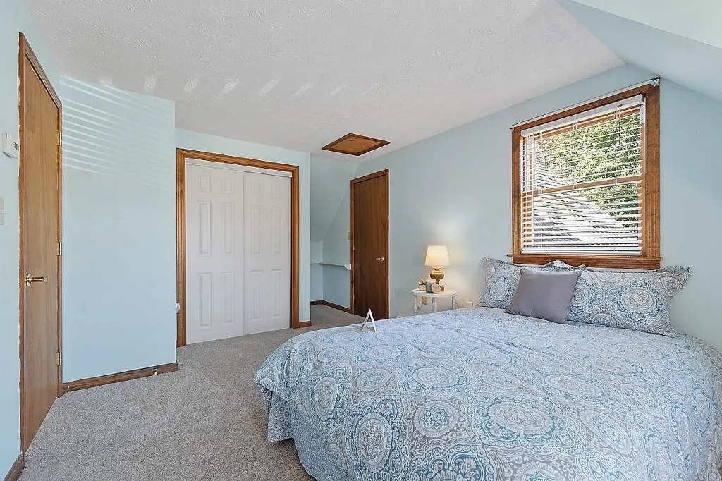 7 Winding Brook Lane Merrimack NH 03054