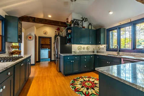 93 Peace Street Dorset VT 05251