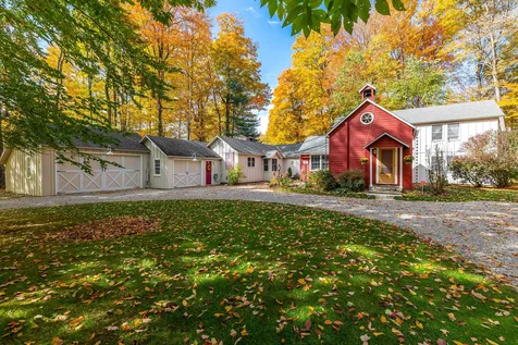 93 Peace Street Dorset VT 05251