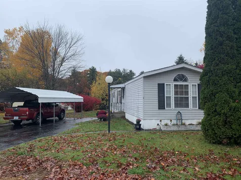9 Dockside Lane Rochester NH 03867