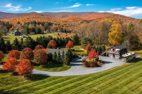 418 Lane Road Dorset VT 05251