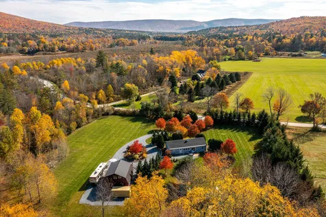 418 Lane Road Dorset VT 05251