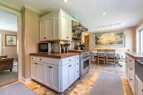 418 Lane Road Dorset VT 05251