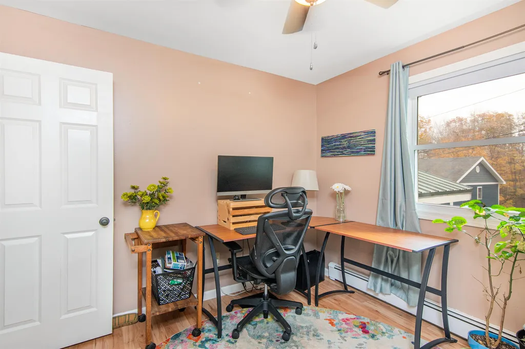 15 Shadow Lane Hinesburg VT 05461