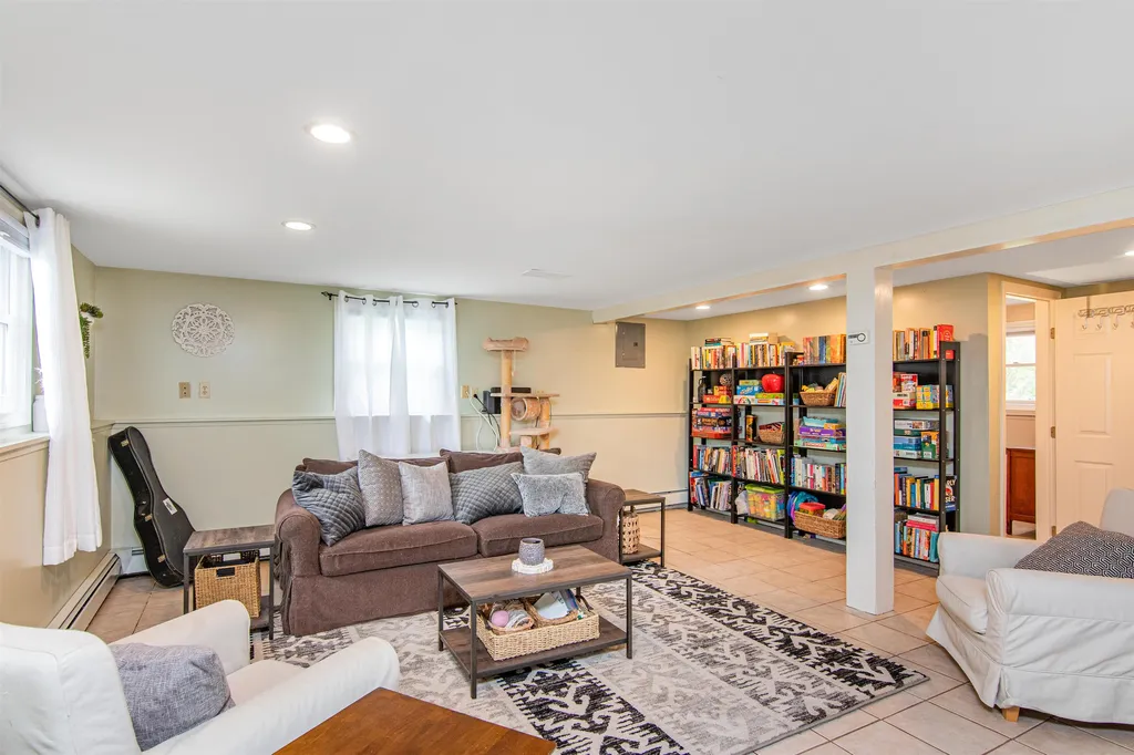 15 Shadow Lane Hinesburg VT 05461
