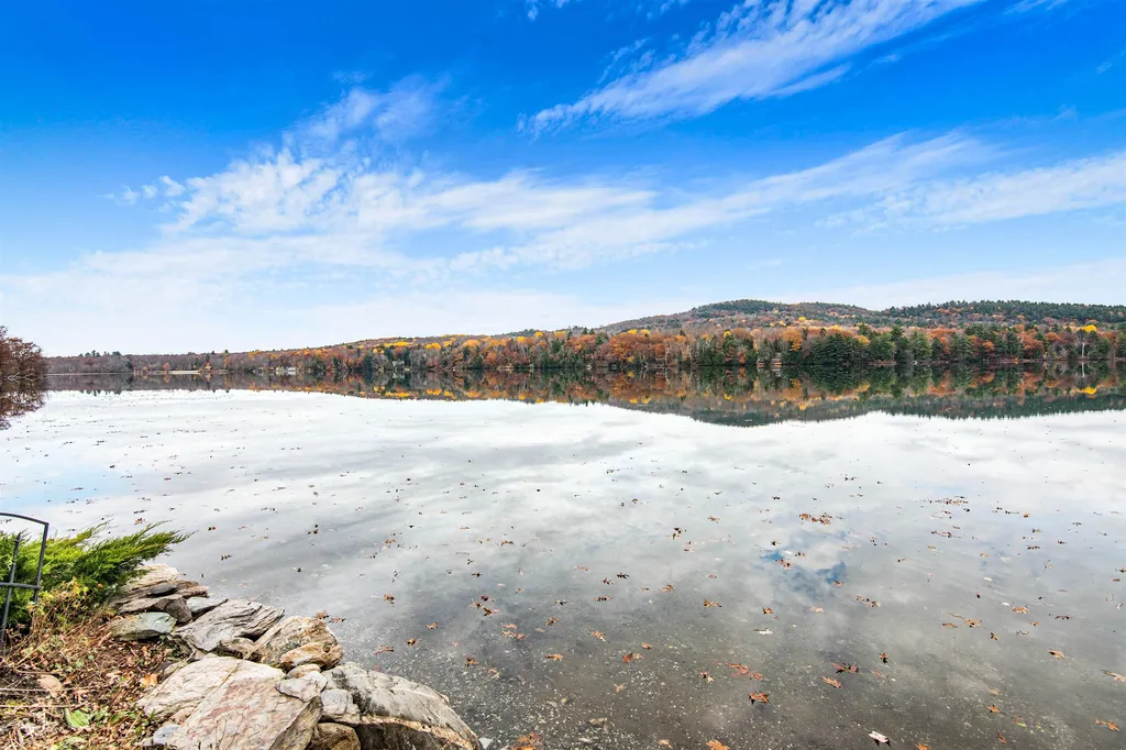 15 Shadow Lane Hinesburg VT 05461
