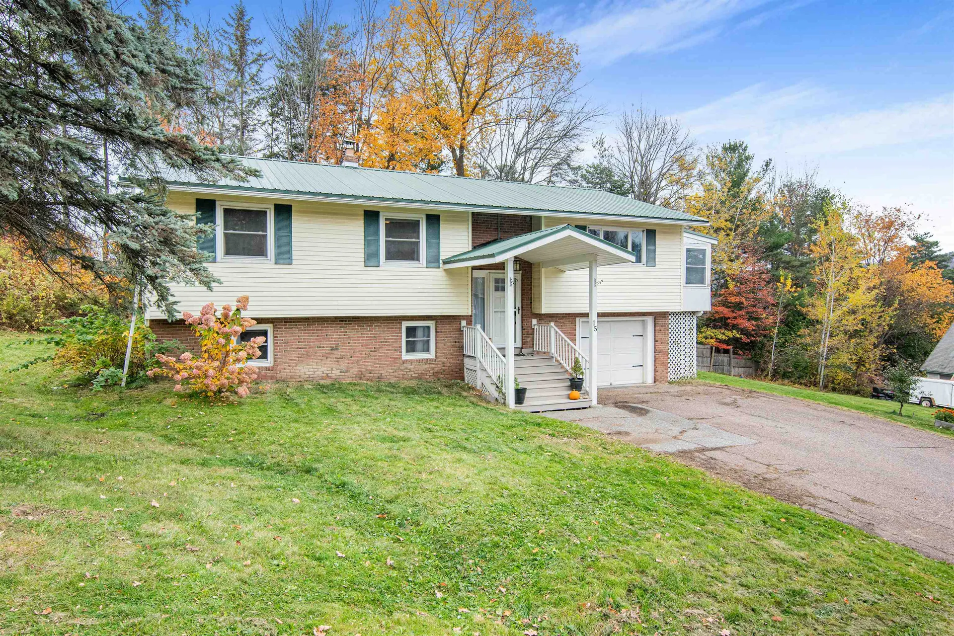 15 Shadow Lane Hinesburg VT 05461