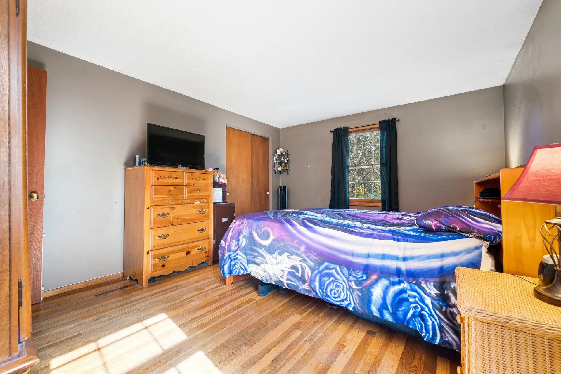19 Langseth Avenue Claremont NH 03743