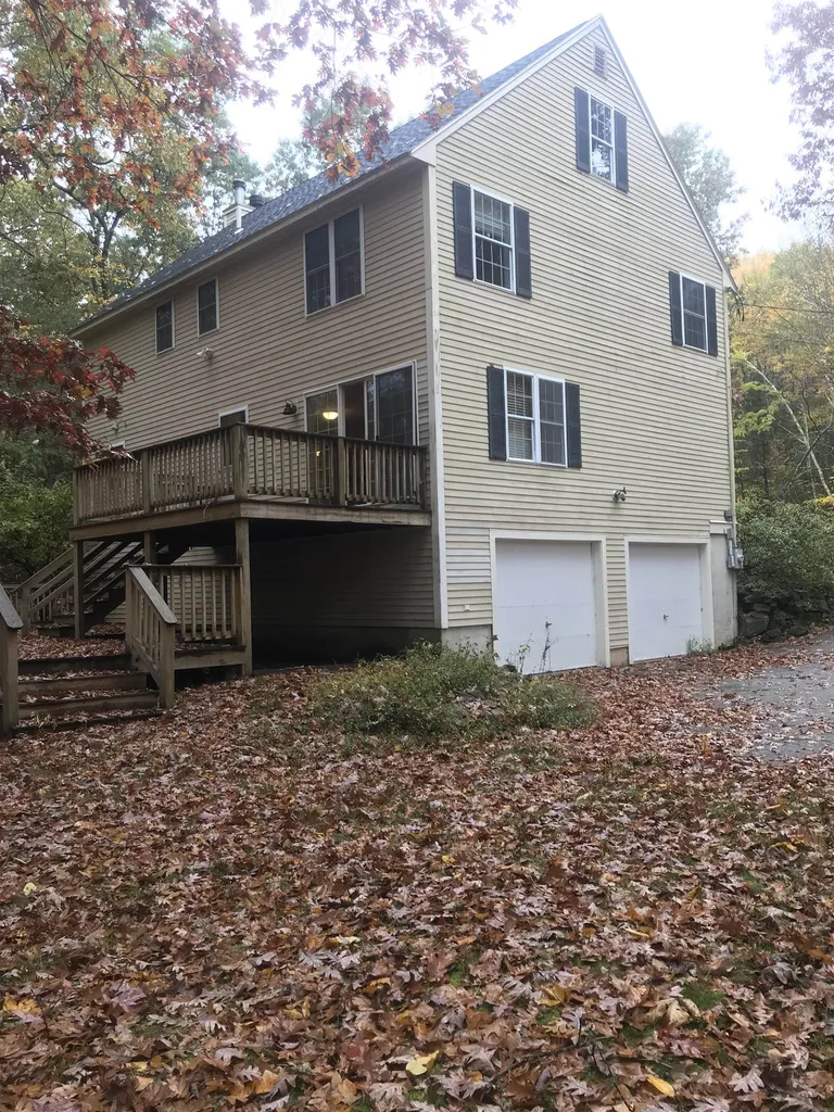 157 Chase Road South Hampton NH 03827